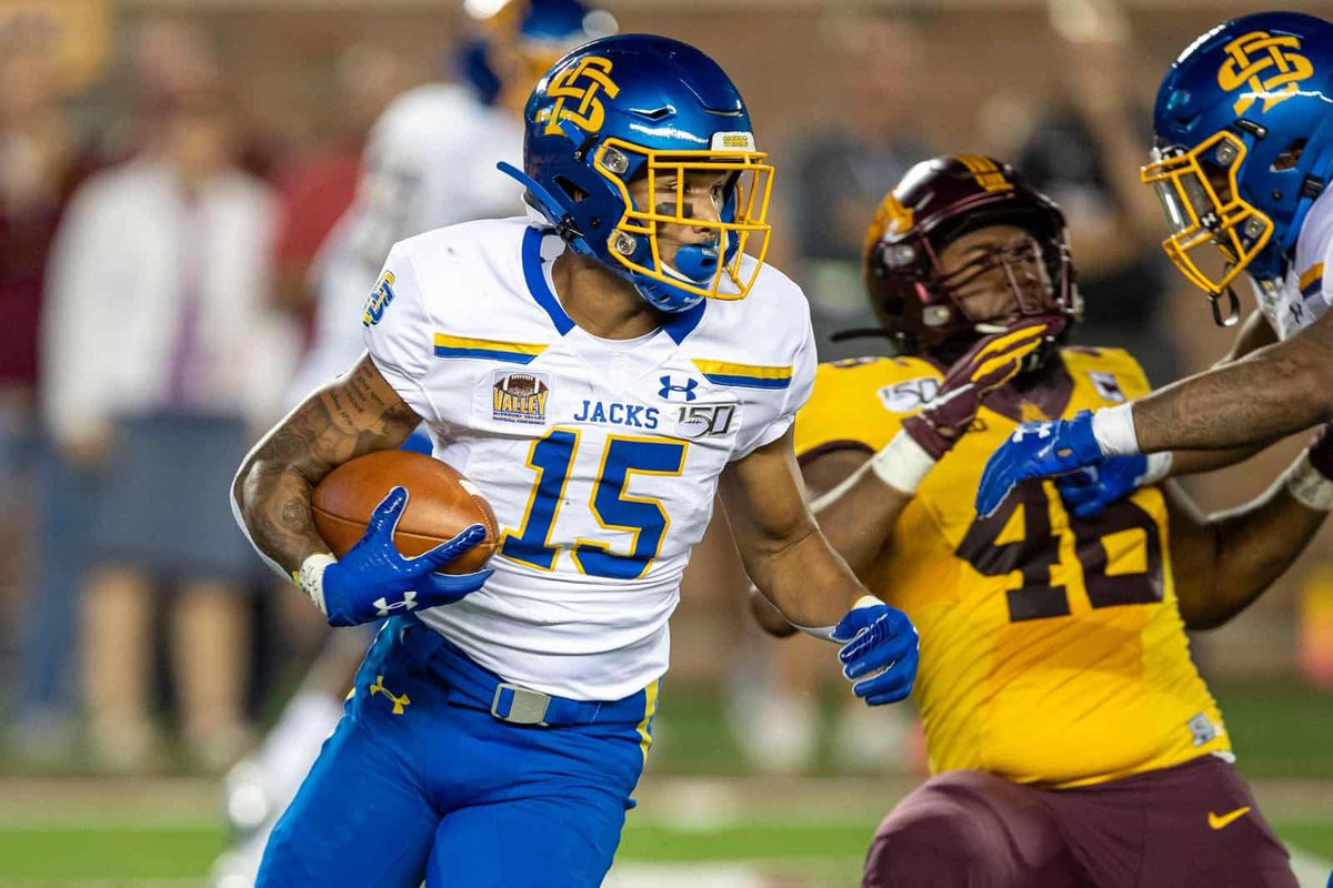 After an amazing conversation with @CoachE_Jacks I’m beyond blessed and honored to receive an offer from The University of South Dakota State!! <a href="/HolyNutmeg/">John Stiegelmeier</a> <a href="/CoachJesse18/">Jesse Chinchar</a> @CoachMeyerCAI <a href="/I_Am_OD3/">Oliver Davis II</a>