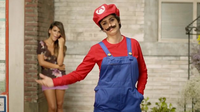 Happy bday to my hero penélope cruz, who should replace chris pratt as my other hero mario 
