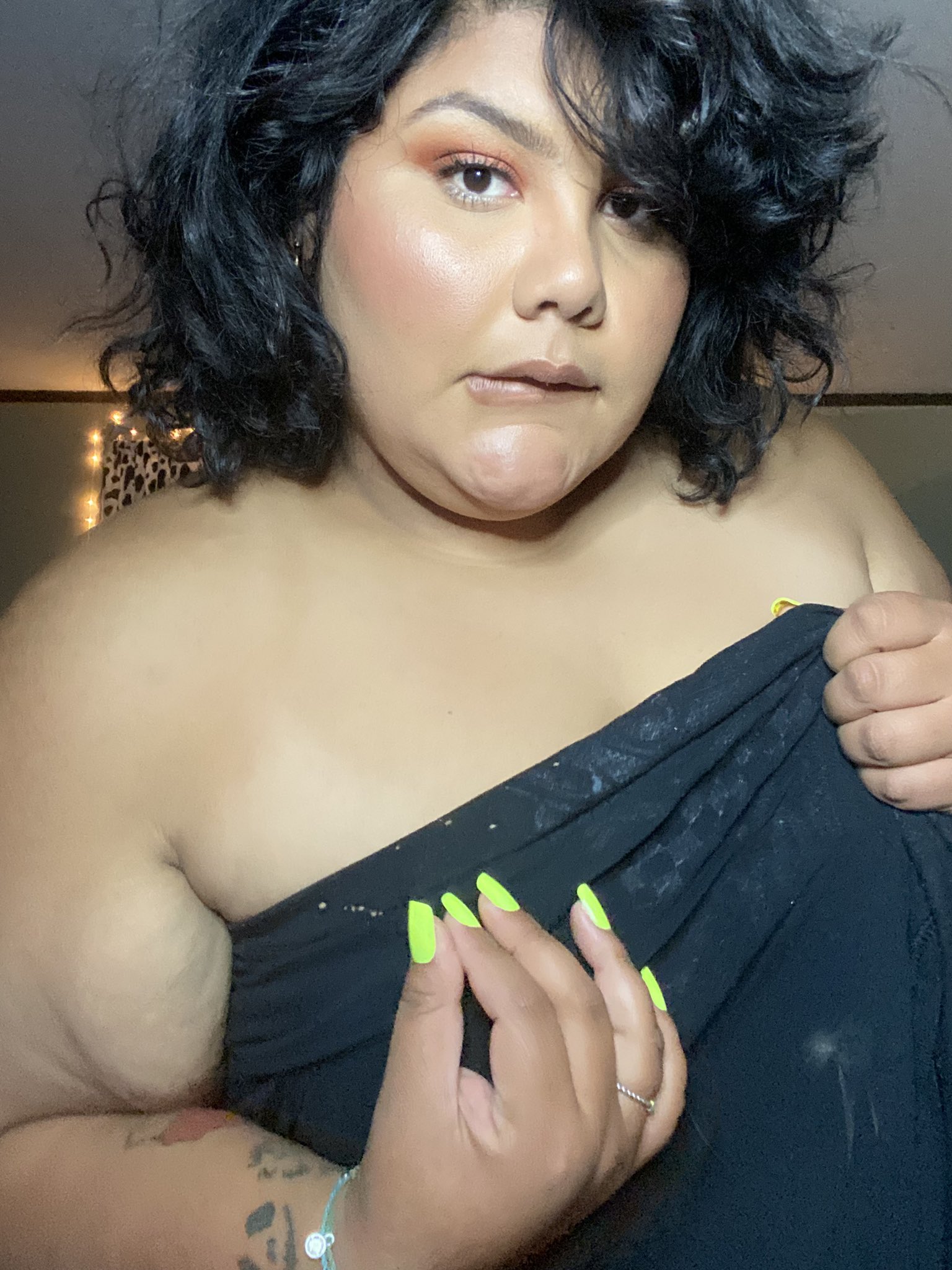 Watch me play and bounce this ass on dick 😈 #Bbwcreampie #bbw #onlyfan #realbuyersonly https://t.co/autI9kzbPH