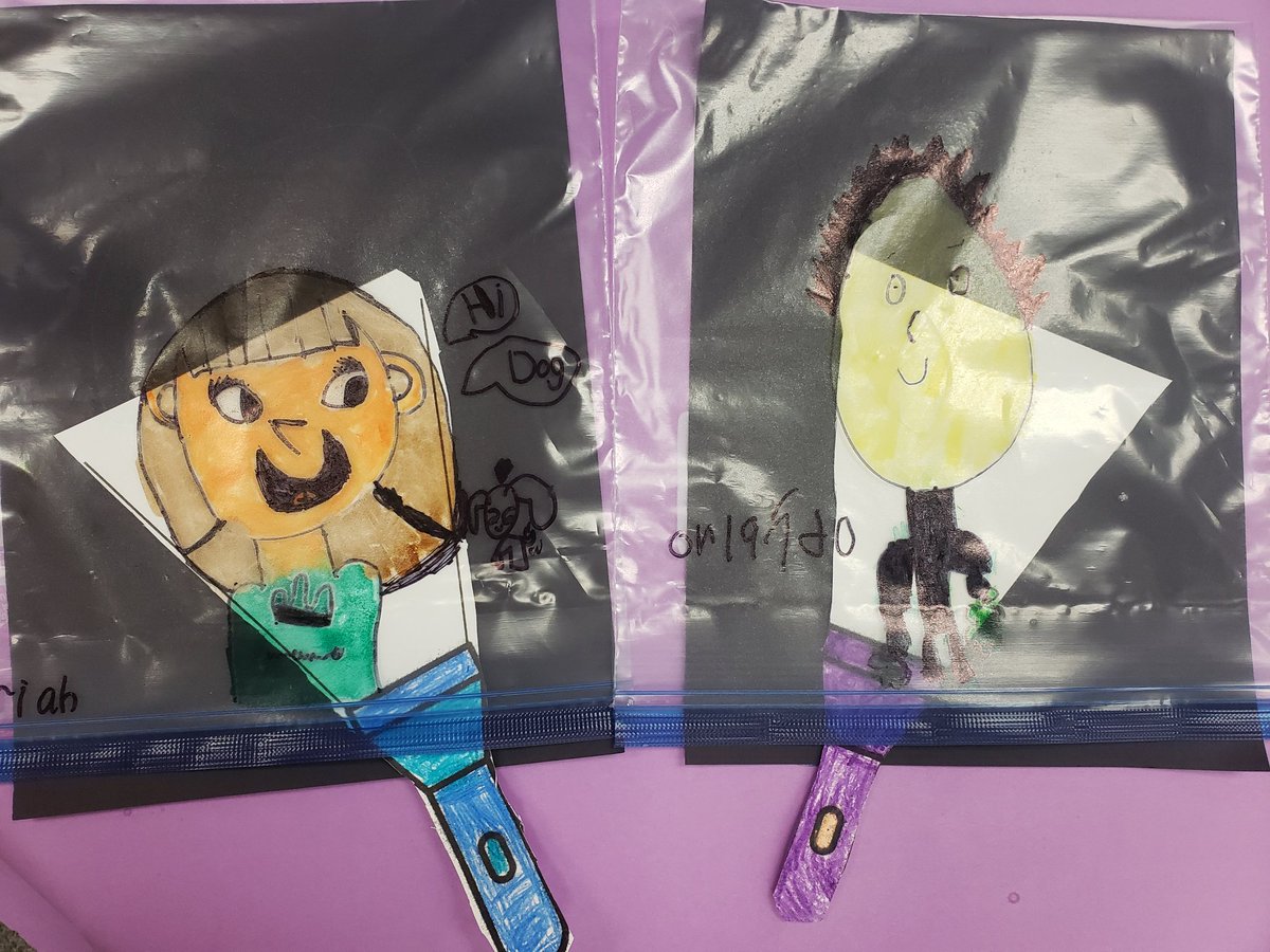 bepelayo's tweet photo. Ss have been super engaged in this week's art lesson created by @AmyWhittingto16: Self portraits with integrated light ELA concept. #K2CanToo #FirstGrade @CastleSTEAM #CastleSTEAM #Integrated #Art https://t.co/WqShhzakYj