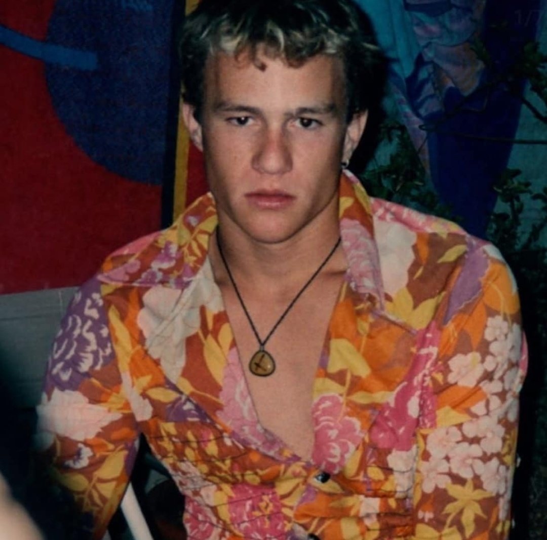 ؘ (@ledgerarchive) on Twitter photo 