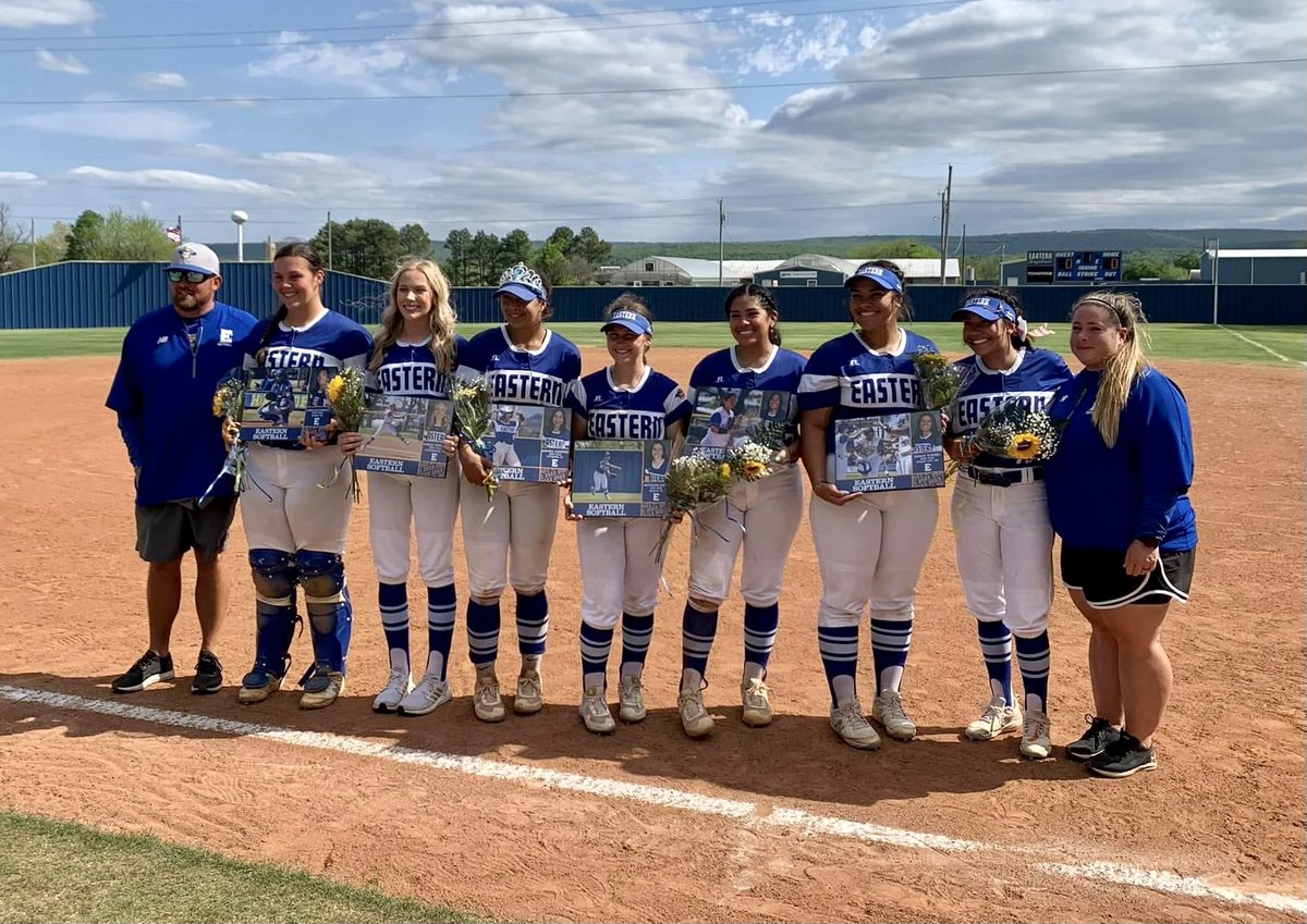 EOSC_Softball's tweet photo. We had sophomore day on our final home game of the 21-22 season today &amp; came away with a split vs Rose State!  These ladies fought hard and played 2 great games.  Here are a few highlights along with some pics of today’s honorees.  Thank you for all that you’ve done, sophomores! https://t.co/KoXxtOEfKj