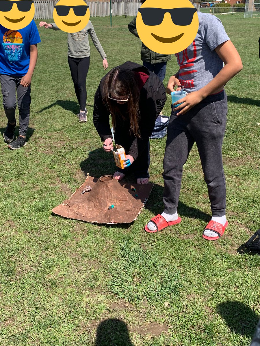 Elgin Court PS tweet media