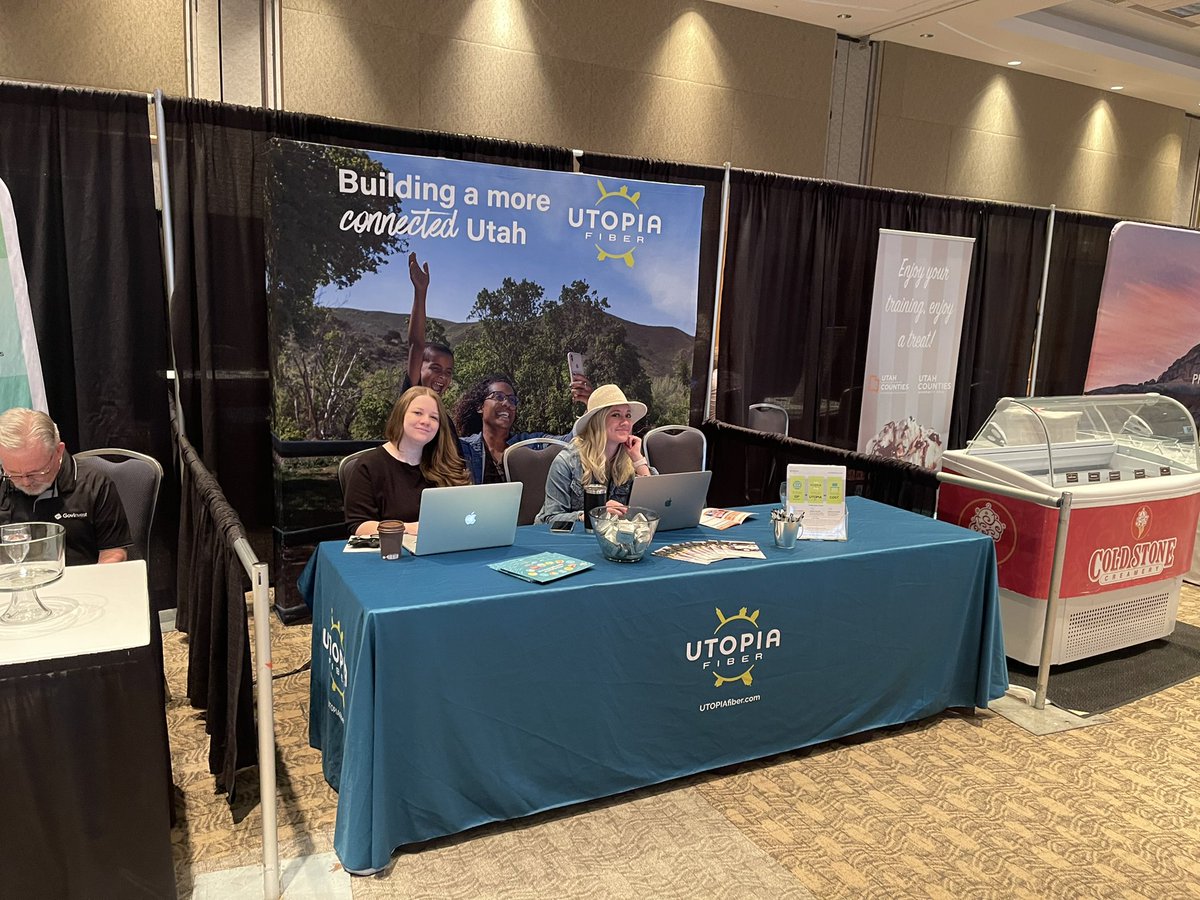 rtimmerman's tweet photo. Thanks Utah Association of Counties for a great conference! We had a lot of great conversations with #Utah counties about bringing #openaccess #broadband competition to underserved communities.

#utopiafiber #10g https://t.co/Z8pxXuCtfS