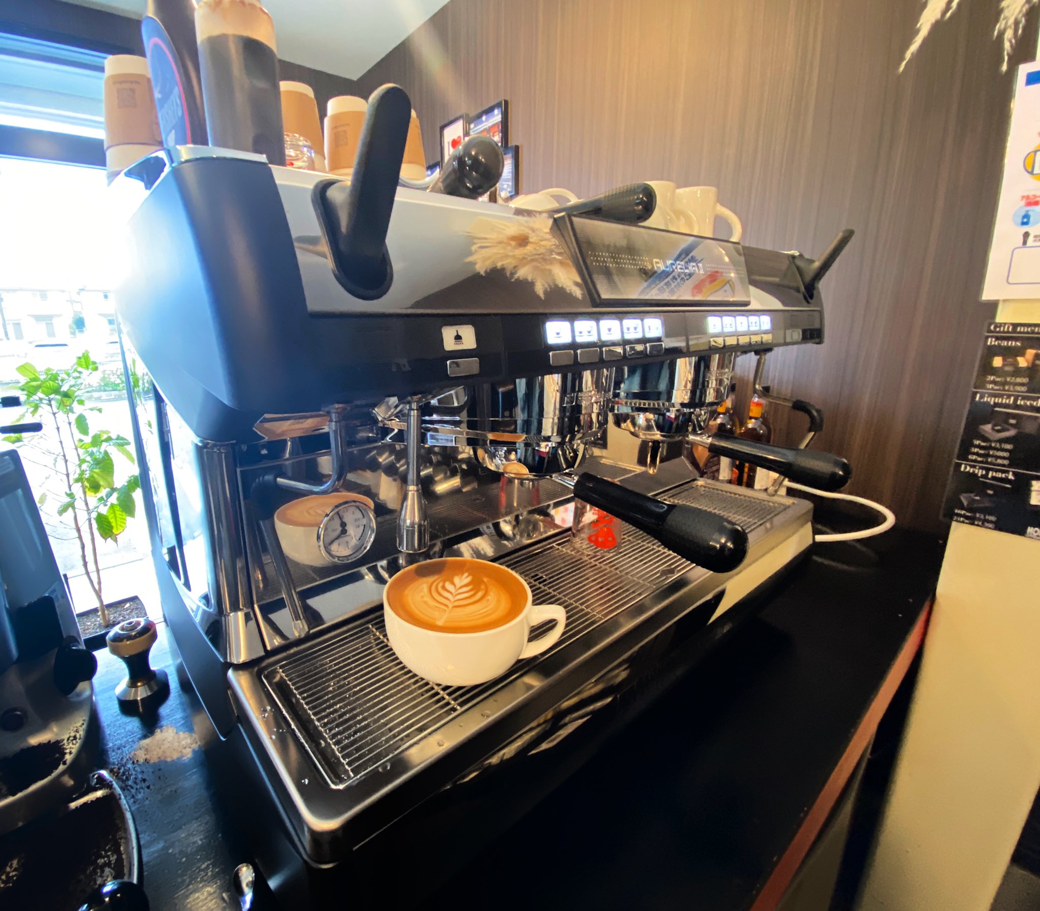 Houei Coffee New Machine Aurelia Simonelli カフェ巡り部 成田山新勝寺 成田カフェ 千葉カフェ カフェ大好き カフェ巡り カフェ散歩 カフェ部 カフェ巡り カフェ好きな人と繋がりたり 成田山 Narita 成田 成田空港 カフェ 成田