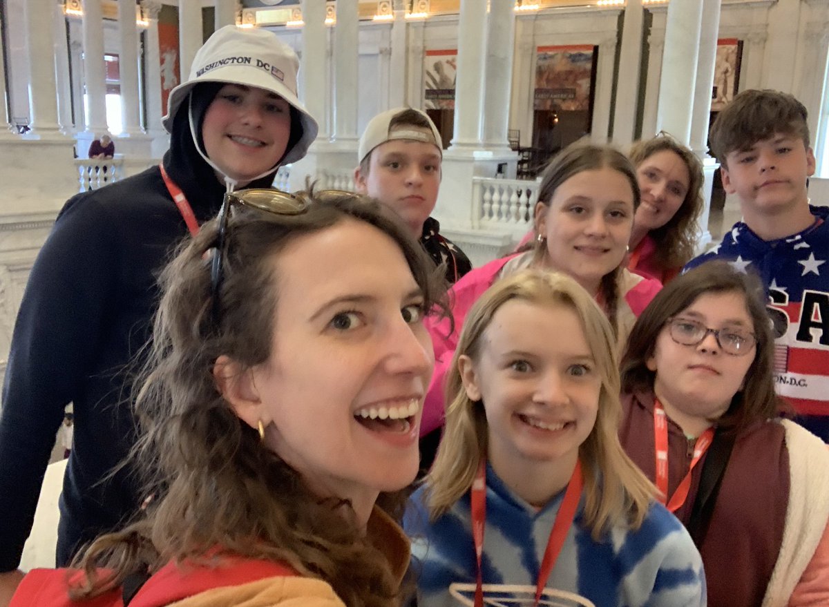 SpringerOGWA's tweet photo. Day 3, in the books! It was even more eventful than day 2! Our adventures included the Jefferson Memorial, the Capitol Building, the LIbrary of Congress, the Martin Luther King Jr. Memorial and so much more. Enjoy a snapshot of our day &amp; check back tomorrow for our final outing! https://t.co/xor48UC6mU