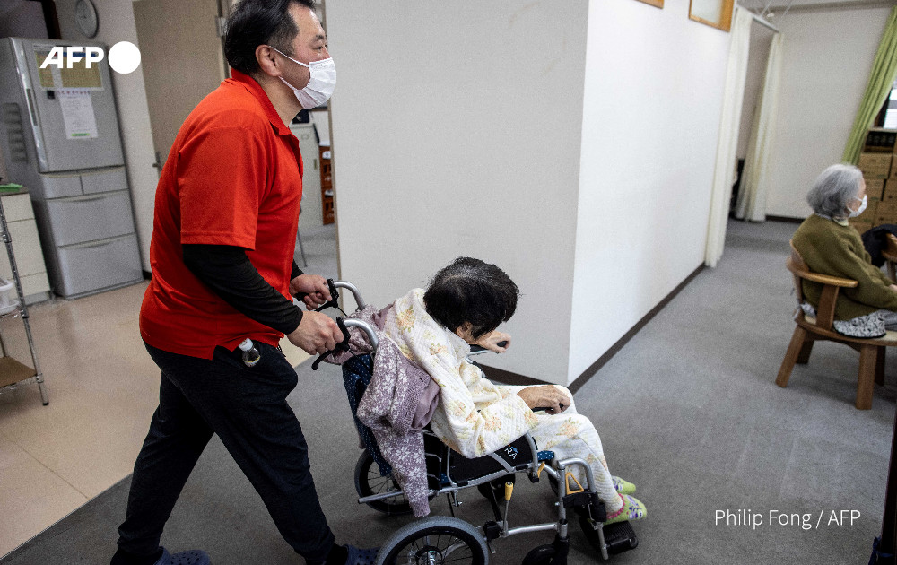 AFP's tweet image. Life after sumo.

Athletes in many sports can struggle to reinvent themselves after retirement, but the challenge is acute for sumo wrestlers.

Wrestlers are often recruited young and their formal education ends when they move into the training stables

u.afp.com/wXHR