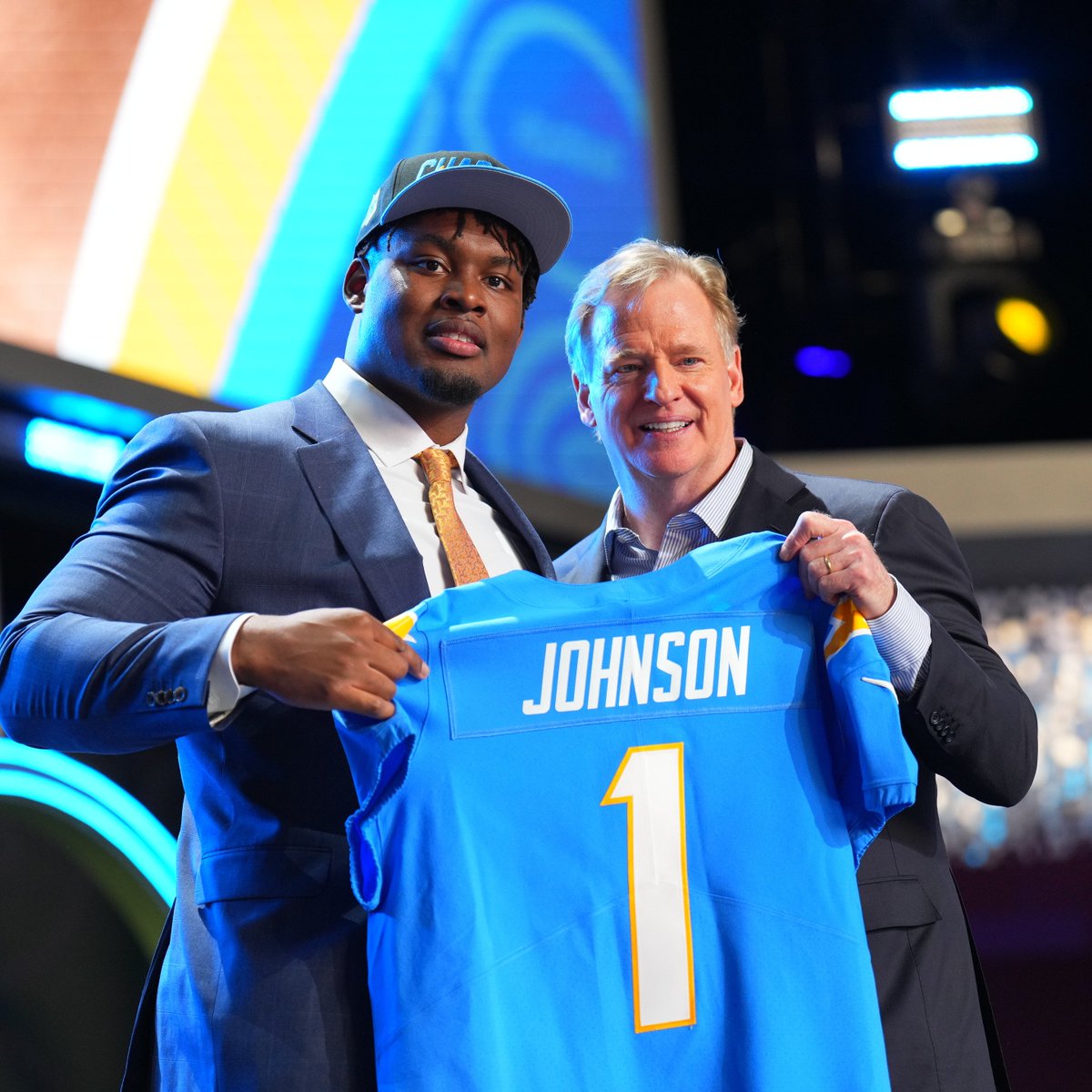 chargers's tweet photo. got our guy 💛 https://t.co/IsZWHTG5ja