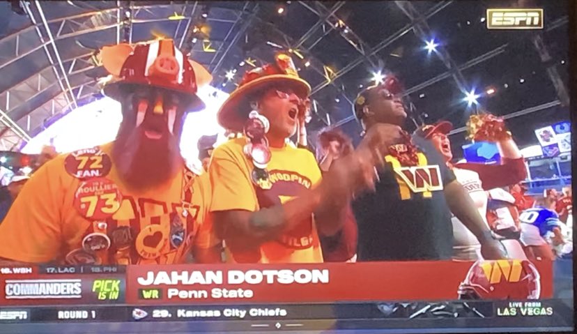 whosuzieq's tweet photo. Way to rep the @Commanders at the @NFL draft  y’all! @HogFarmerJeff @bmhall75 @05can18 #NFLDraft https://t.co/WC22L8Fd8j
