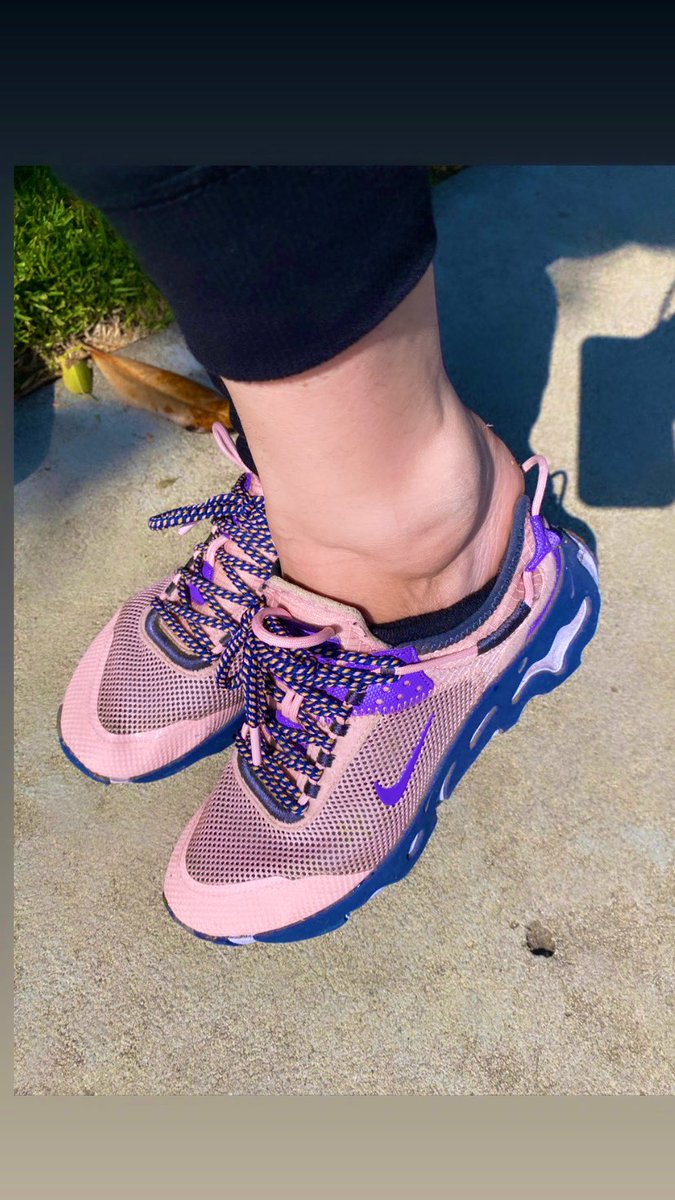 machidoanca's tweet image. 😭😭😭current situation for the past 3hours #epicfall