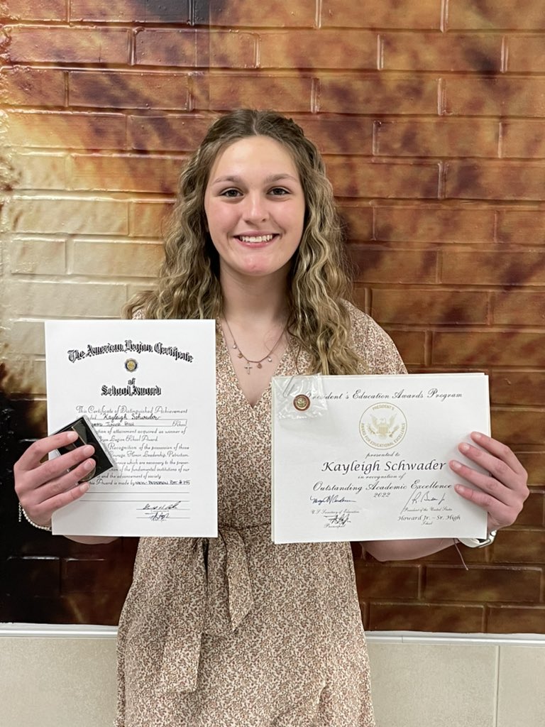 ashschwader's tweet photo. Congrats to our daughter for the Presidential scholar award and the American Legion citizenship award. Proud of you!! https://t.co/d2wmAunVvJ