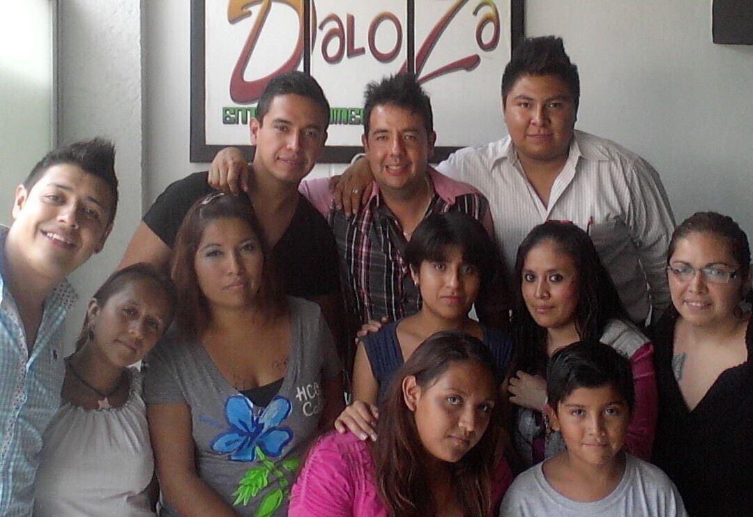 VaqueritaNancy's tweet photo. @soyelpollolopez por favor pollito regálame boletos para @GrupoFirme https://t.co/G4HkkhSGCO