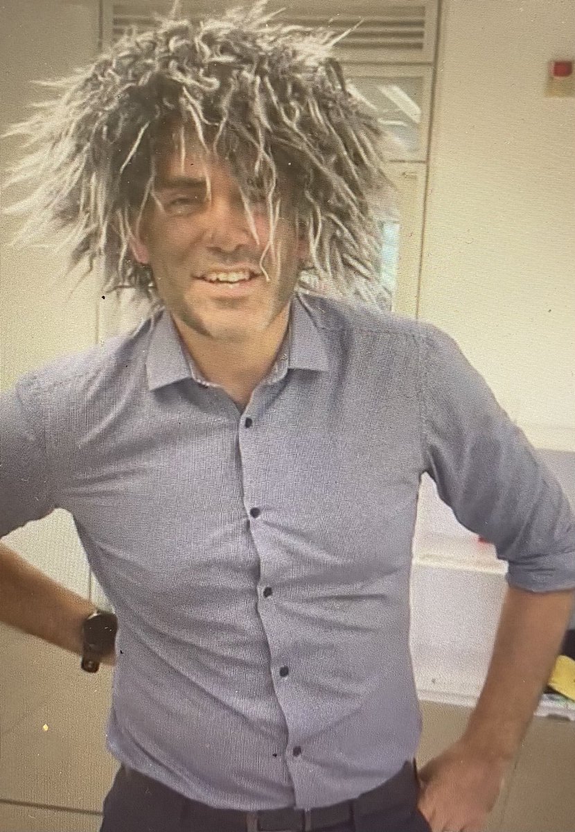 HarrowHKLS's tweet photo. Year 4 teachers have had fun role playing different people from Ancient Greece so that the children could learn about the Athenian way of life. #historyrules @HarrowHKLS @LSHeadHarrowHK @HeadHarrowHK https://t.co/ibU3rtYLg1