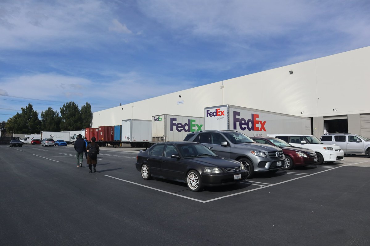 GoodyoBath's tweet image. Your Bathroom Solution! Goodyo is a leading global manufacturer and distributor of shower doors, tub doors, bathroom vanities, and bathroom related products.  Questions? Head to goodyobath.com