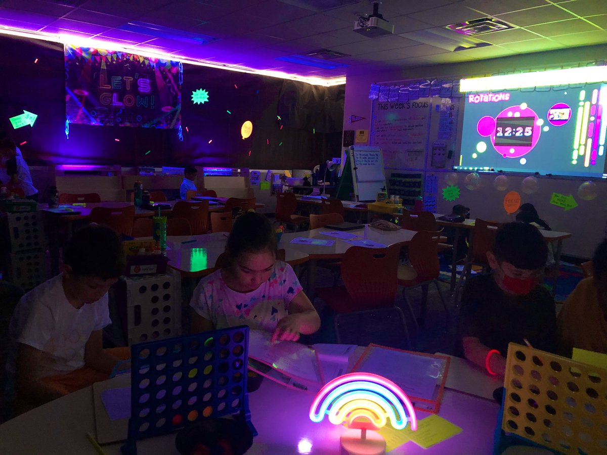 MrsNavarro_CE's tweet photo. Today was EPIC! Our first ever Glow Games was a huge success! Students were soooo excited π and actively reviewing their fiction and nonfiction reading skills! Part 2 tomorrow! #anythingforthem #glowgames #thatteachingspark https://t.co/vwZ9qaN3kE