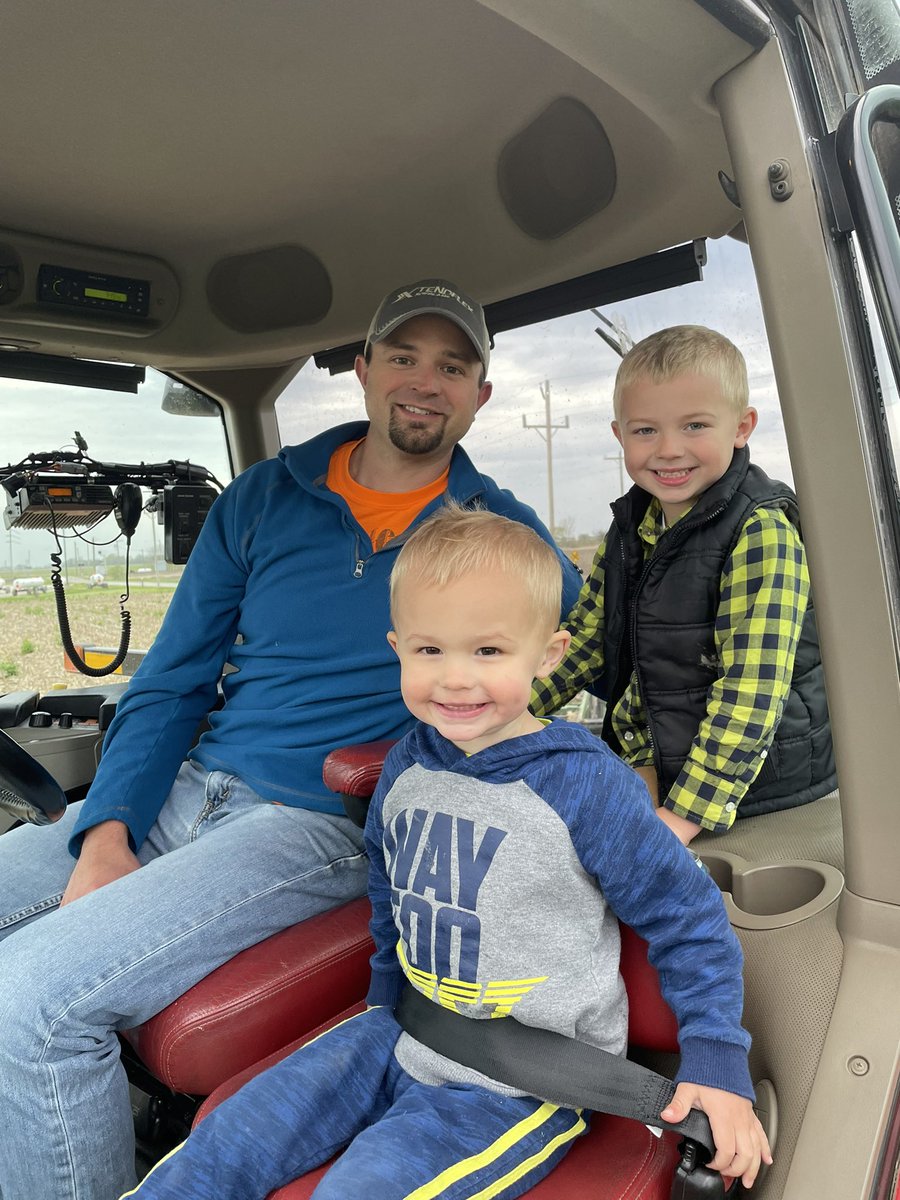 Spencer Hammer tweet media