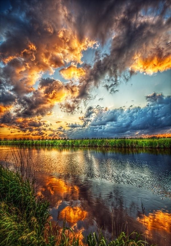 Daniella_C1804's tweet photo. Good morning 💙🧡💚 https://t.co/EFfwiS9Aey