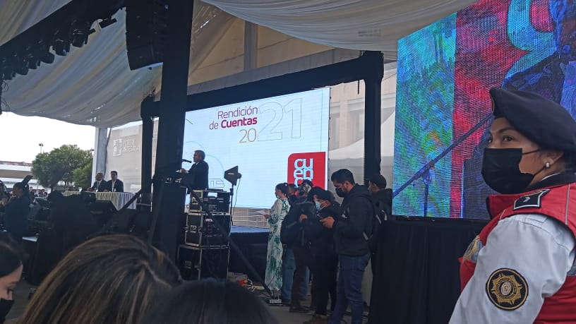 CTranvia's tweet photo. Señor #PedroPalacios desde esta cuenta que usted bloqueo jamás le hemos insultado, lo que si hemos hecho es demostrar su incapacidad y en la #anomia que tiene a la ciudad que años atrás era la más limpia, la más segura la más ordenada. 
No tome lista en su rendición de cuentas https://t.co/urwFe4gXbA