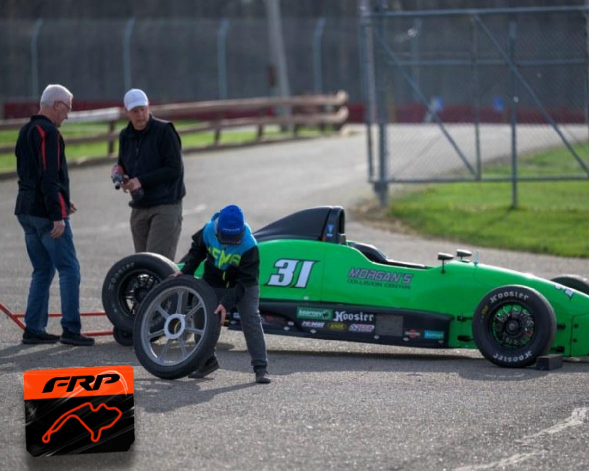 FormulaRaceProm's tweet photo. A long, successful load in day here at @Mid_Ohio ๐
Now on to the racing!
#RaceFRP / #FRP / #FormulaRacePromotions / #F1000 / #F1600 / #F2000 / #Atlantic / #RCFFS https://t.co/PtGZZSEiqW