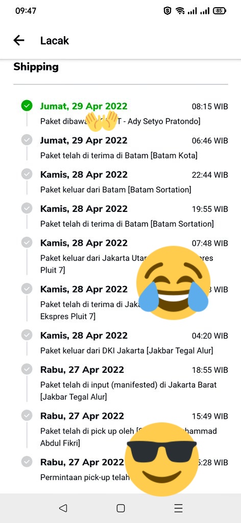Qvinsky's tweet photo. Perbedaan @anteraja_id sama expedisi lain.. btw saya ada paket yg sama dari aerostreet, di tanggal yg 21, dtg nya juga lebih dulu... https://t.co/Ss42KJDKCU