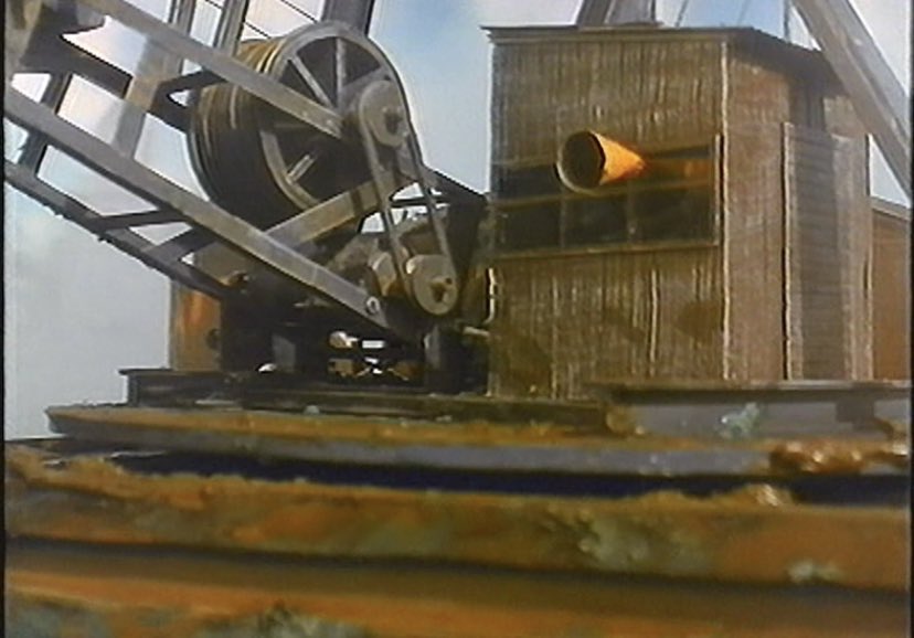 HistoryTugs's tweet photo. Little Ditcher and Scuttlebutt Pete, like Big Mickey and the Fulton Ferry, were meant to have faces. Ditcher even sports a cap in the final show, the only faceless character to have headgear. https://t.co/RV3uYfWe9m