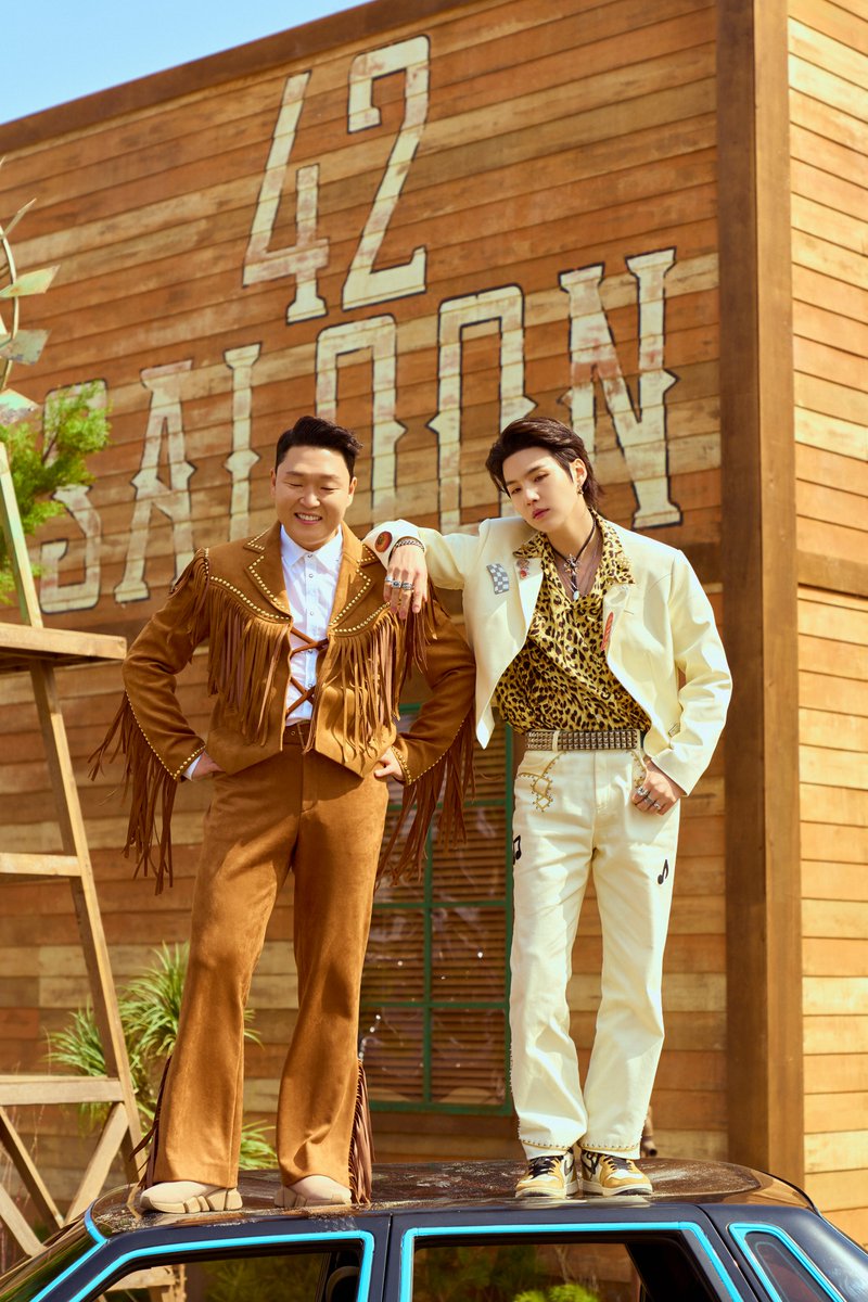 OfficialPnation's tweet photo. [PSY]
정규9집 [싸다9]
Full-Length Album [PSY 9th]

Track List:
#2. That That prod.&amp;ft. and Starring SUGA of BTS *Title Track 

2022.04.29 (Fri) 6PM KST

#PSY #싸이 #ThatThat
#싸다9 #PSY9th #220429_6pmKST
#PNATION #피네이션 https://t.co/oIN2HF6K5D
