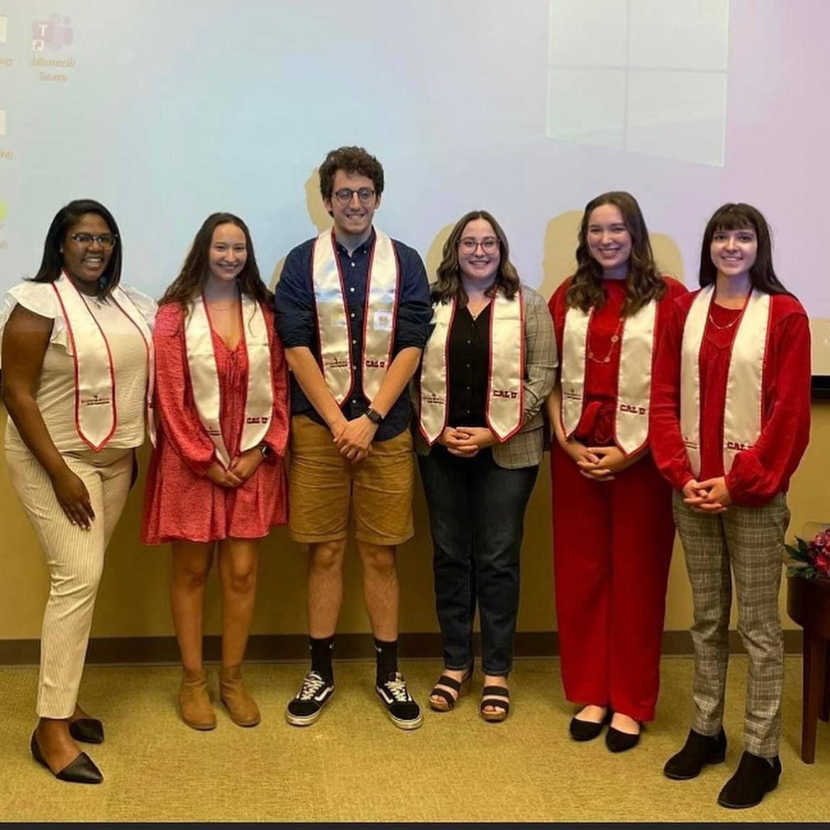 MissGracePinto's tweet photo. The Rutledge Advisory Board hosted a senior send-off event for the first graduating class of Rutledge Institute Scholars for Early Childhood Education. We were gifted with stoles to wear at graduation! #rutledgeinstitute @CalUofPA @BeccaMaddas #futureteacher #education https://t.co/A9NybwZNED