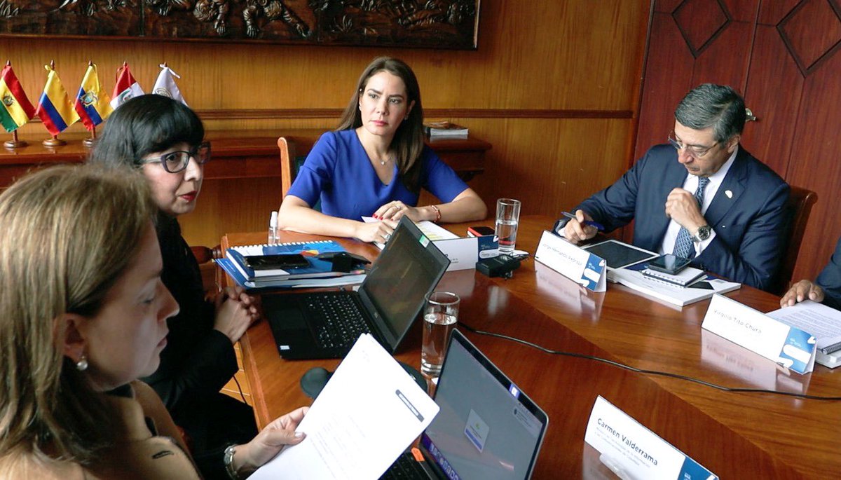 Vianna Maino tweet media