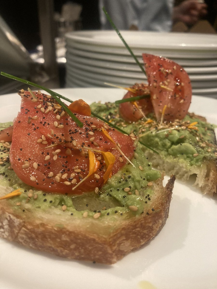 veggiequizard's tweet photo. So begins a journey that I am incredibly grateful for: one that highlights my expression and experience in food! I am so happy to share these moments in the kitchen and beyond <3 https://t.co/6NmaAydFL5