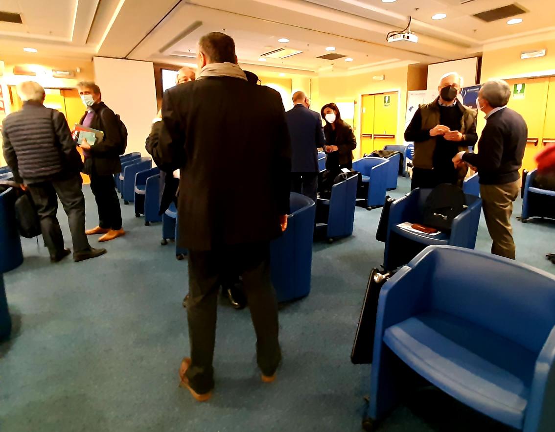 SanitaCCI's tweet image. Assemblea Confcooperative #Sanità Piemonte. Tutto pronto per avviare il cogresso, #cooperatori presenti, sala gremita e back stage al lavoro
@ConfPiemNord