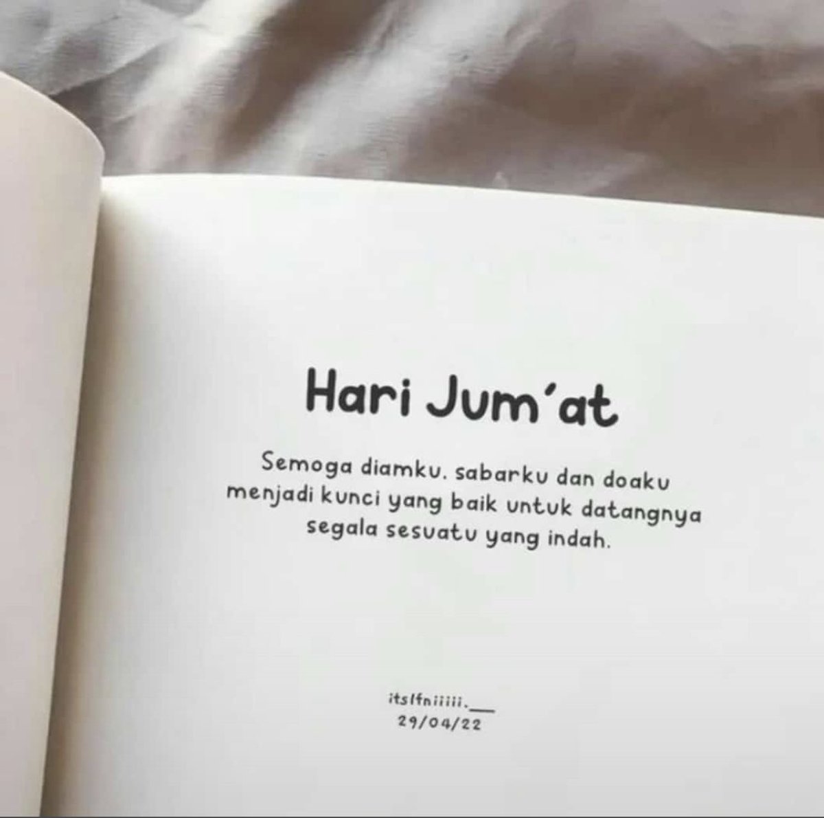 ayyamw (@ayyamanaksii) on Twitter photo 