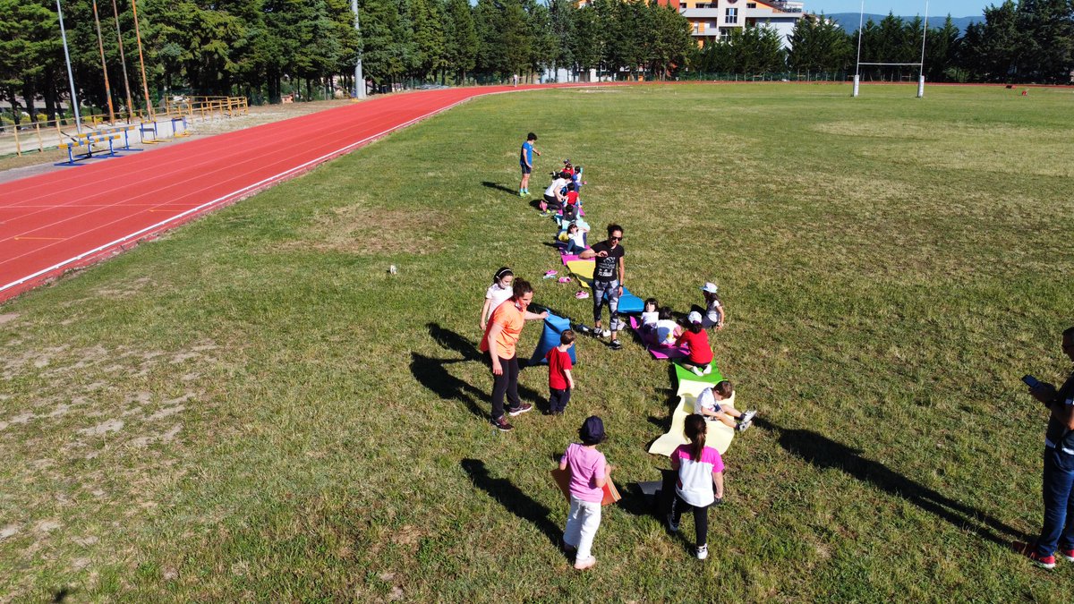 csainbasilicata's tweet photo. ๐โโ๏ธ๐ดโโ๏ธ๐โโ๏ธ Giornate di triathlon per bambini e ragazzi dai 6 ai 17 anni, partecipazione gratuita!
๐ Primo appuntamento 16 maggio 2022 per bambini dai 6 ai 9 anni
Info: triathlonbasilicata+KIDSTRI@gmail.com
#csain #csainbasilicata #triathlon #triathlontraining #passionetriathlon https://t.co/hmbEBlVo5h