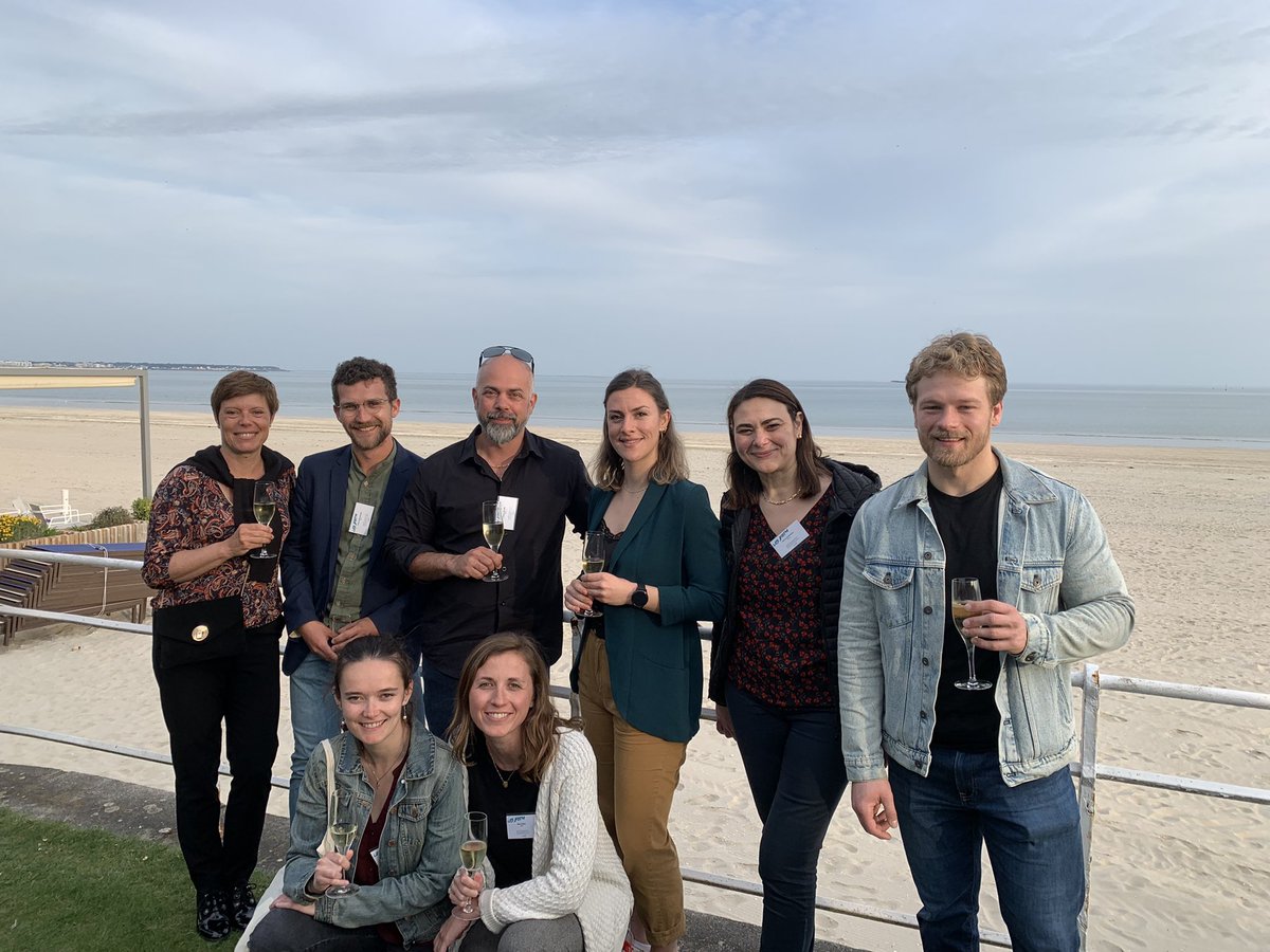 L’équipe BIOS en force aux #JFBTM2022 à La Baule !
@BiosUrca <a href="/universitereims/">Université de Reims Champagne-Ardenne</a> <a href="/SFBTMJFBTM/">SFBTM</a> @F_Velard_BIOS <a href="/thoraval_lea/">Léa THORAVAL</a> @SergheraertJoh