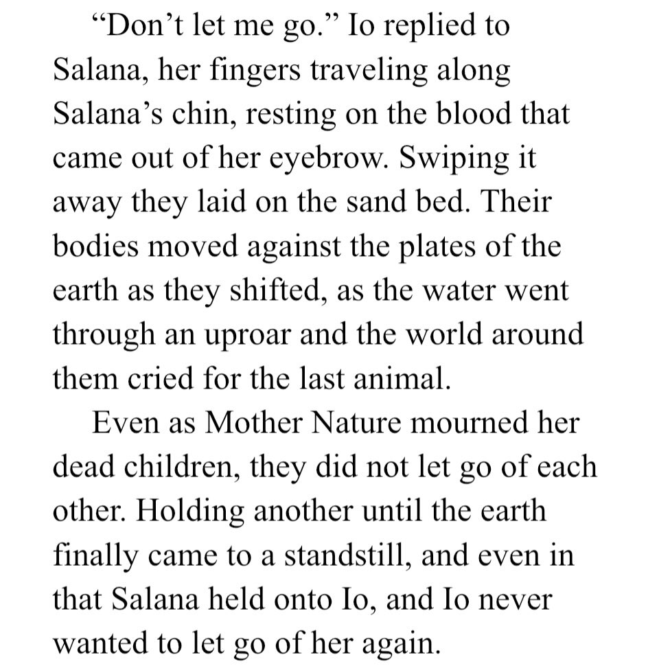 alea_fontaine's tweet photo. i’m doing this so late but meet io, she’s the other mc to salanas pair in ocean wip, she’s the epitome of the moon, she is headstrong and is a pirate/princess who’s bisexual. she goes through a lot on this wip and she is the persephone-esque character
#charactersoftwitter https://t.co/CxV9PqVmf5