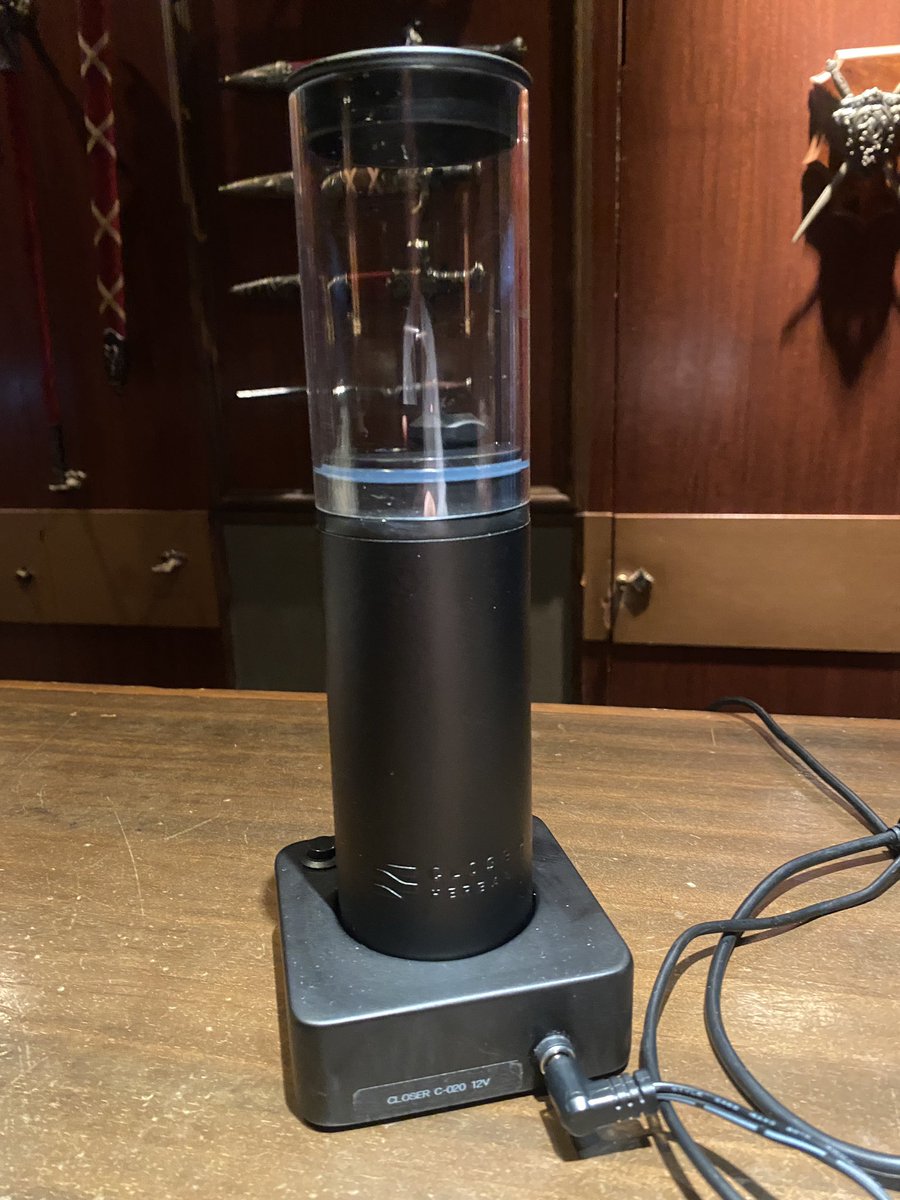 オイル・ウォーターブレンダー
「Closer Herbal」到着！
小型のホモジナイザーです
海外のカクテルラボでは必須アイテム
さて色々試します！
<a href="/CLOSER_OKUTEC/">CLOSER@乳化専用デバイス</a>