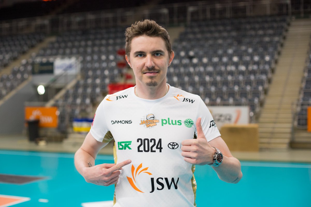 ✍️📄 Eemi Tervaportti na kolejne dwa lata w Jastrzębskim Węglu!

Więcej ➡ bit.ly/3Ku6LnQ

Wywiad wideo ➡ bit.ly/3KtD5rd