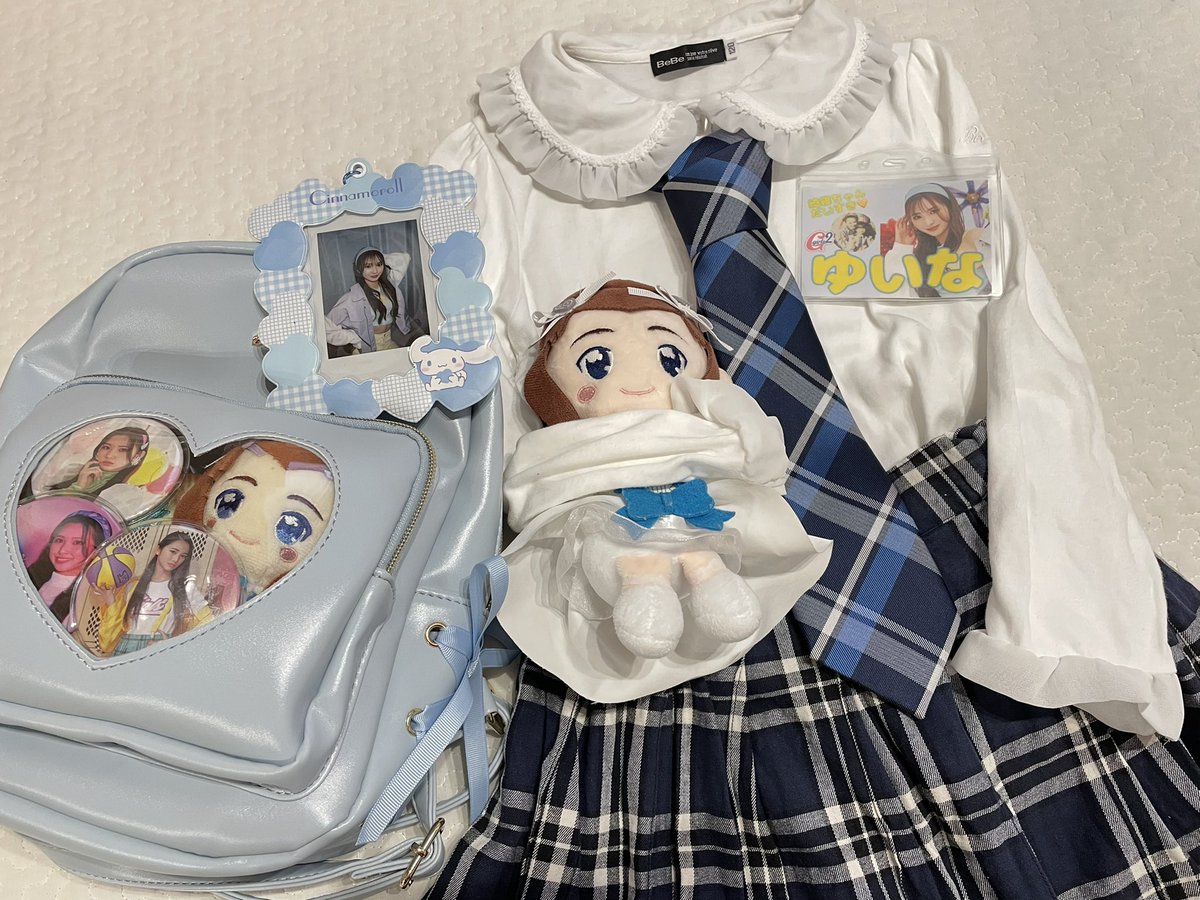 明日のサイン会、娘がお気に入りのガル学コーデで行きます💙前オンライントークでランドセル見せたから背負っていくと言ったけど止めた笑　娘の分しか頼んでないから、美しい綺羅ちゃんを存分に拝んでおいで🥺💓綺羅ちゃん、よろしくお願いします💓#Girls2 #山口綺羅