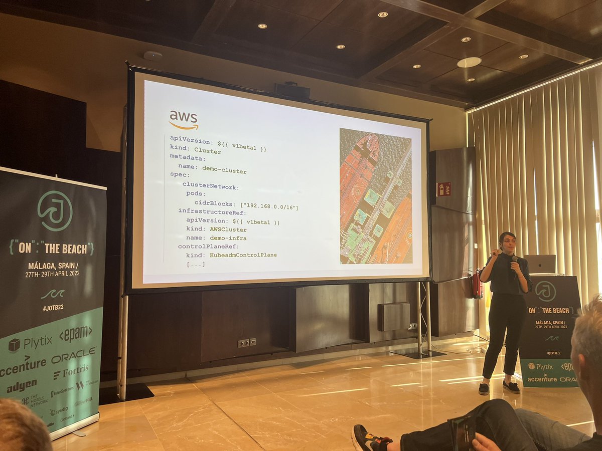 LeanderReimer's tweet image. @k_gamanji talking us through the process of using Cluster API and Tinkerbell to provision Kubernetes on bare metal machines @jotb22 this is really good stuff! #CloudNativeNerd @qaware