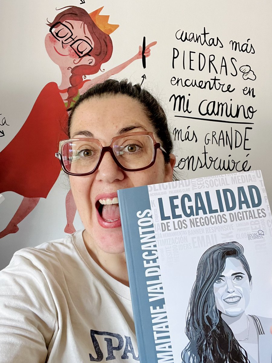 El destino ha querido que una de las mujeres más brillantes y talentosas que conozco <a href="/maivaldeflores/">Maitane Valdecantos</a> publique este libro maravilloso el mismo mes que yo ♥️ ¡qué orgullosa estoy de ti, amiga! ¡Enhorabuena por este libro tan, tan, tan útil para todos los/as creativos/as!