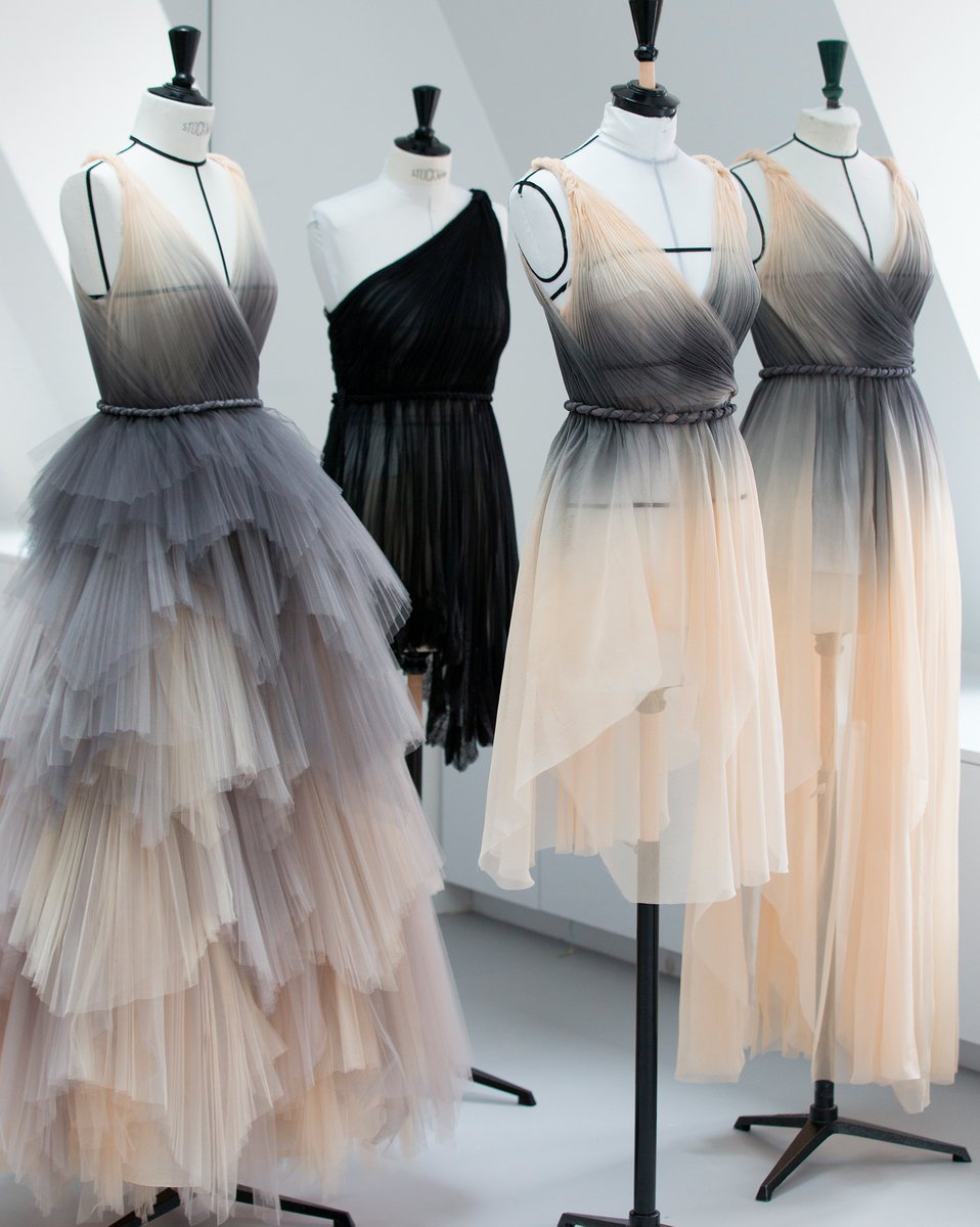 Dior's tweet photo. With hand-painting, pleating, draping and more, see some of the savoir-faire of the costumes by Maria Grazia Chiuri for the ballet dancers in the Angelin Preljocaj-directed film 'Nuit Romaine', soon available on our YouTube channel https://t.co/gPYRZdXN1U.
#InternationalDanceDay https://t.co/UJ6J7HJA6X