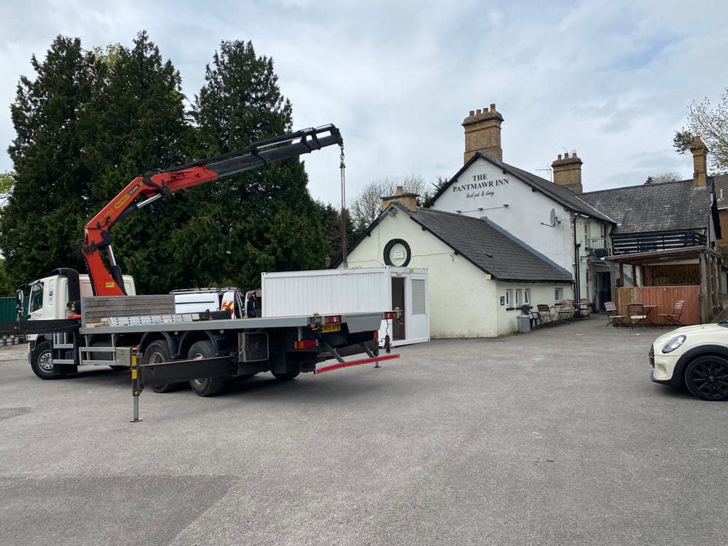 modex_spaces's tweet photo. Some of our Modular Buildings being delivered yesterday and today for the upcoming local Election voting.

#cardiff #LocalElection2022 https://t.co/XEzOei3rMD