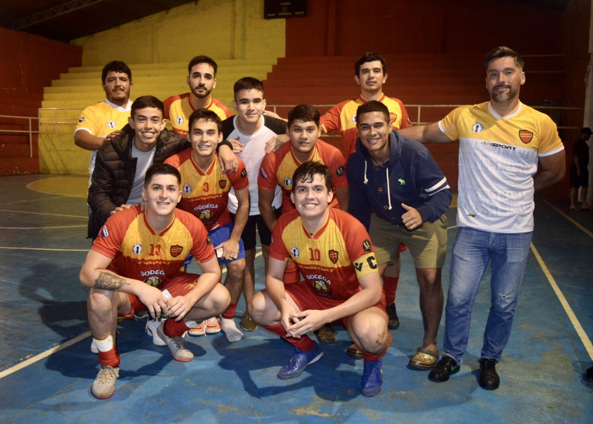 ffsfmoficial's tweet photo. 🔰Torneo de Preparación FFSFM 2022‼️
#CategoríaPrimera 

#Santa Maria 3-5 #Nanawa 

Goles: Gustavo Careaga⚽️, Cristóbal García⚽️ y Jorge Paredes ⚽️ (SM)- Oscar Martinez⚽️⚽️⚽️, Jorge Martínez y Mathias Verón⚽️ (N).

#FFSFM2022 https://t.co/I5tjrcwyST