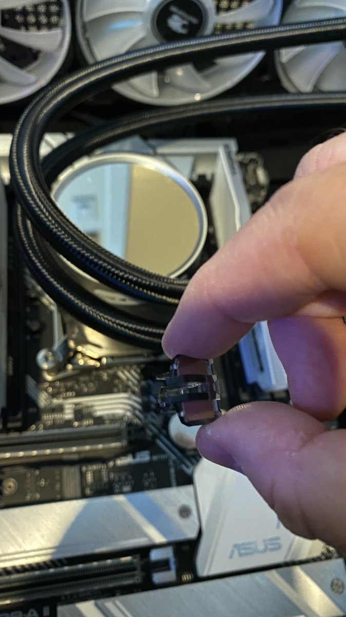 𝖌 𝖗 𝖆 𝖟 ( 𝐜 𝐨 𝐫 𝐞 ) 🫠 tweet media