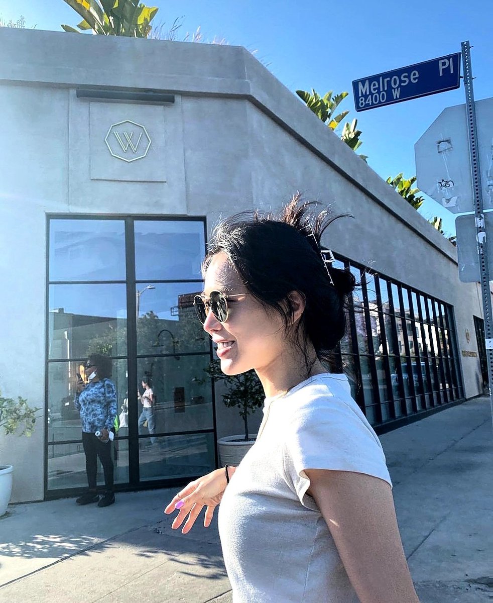 snaeunfiles's tweet photo. i love to see her happy my best girl🫂 https://t.co/ApYSGHTJvj