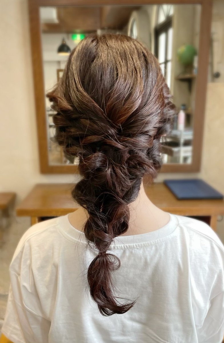nanatan_tan's tweet photo. 編みおろし☺️🎀💕
　#編みおろし #ヘアアレンジ #ヘアスタイル https://t.co/JhyEPR42WP