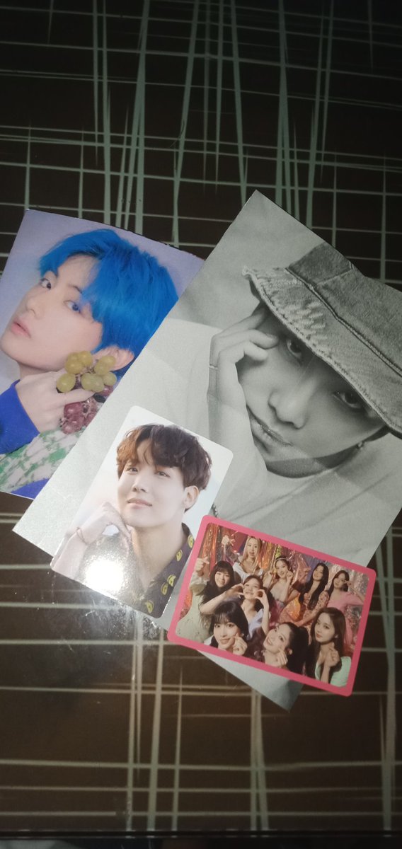 halahellopi's tweet photo. #phaneul_proofs
#phaneul_feedbacks
Suprise random photocard received! Thank you soooo much po! ππ€ @Phaneul_Shop https://t.co/W5X0iGnn88