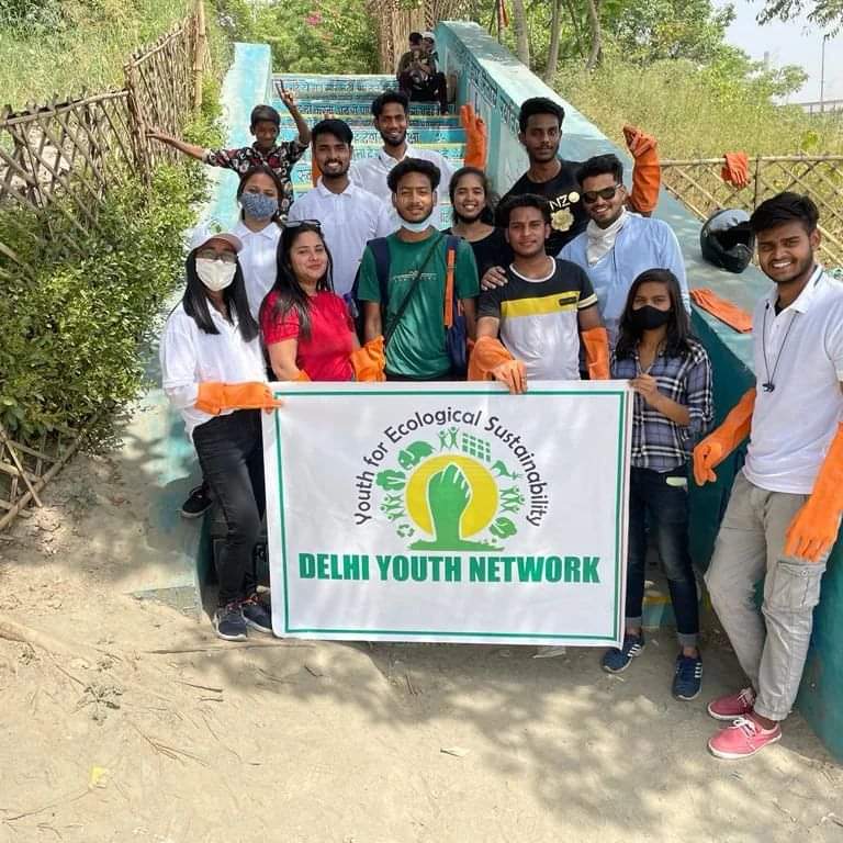 for_ecological's tweet photo. Delhi Youth Network observed Earth day and the launch of 45 days campaign that is #voiceforgreenearth through Press Conference and theatre play. Youth Network is spreading awareness about the same through other different activities like taking out rallies and cleanliness drive. https://t.co/4eSUhuPe6X