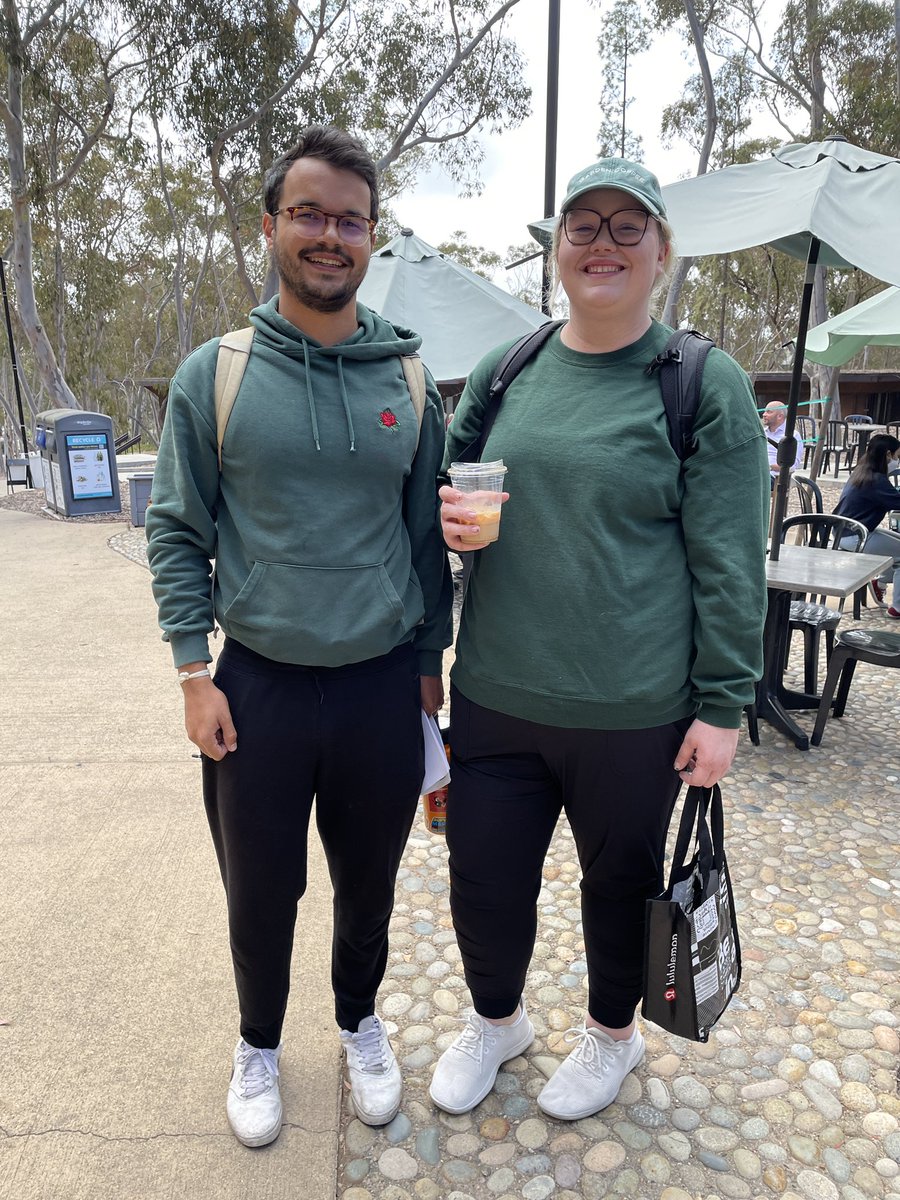 biochemjavi's tweet photo. @ElizabethMPorto @ucsd_cgsc Ok no but the full outfit says it all 😄😄😄 https://t.co/9mJrCfSjO4
