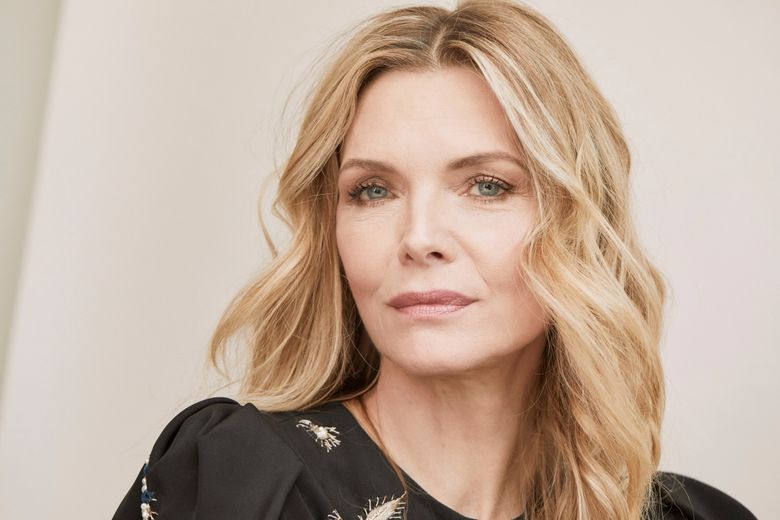 Happy Birthday to Michelle Pfeiffer!!!

Born: April 29th, 1958  