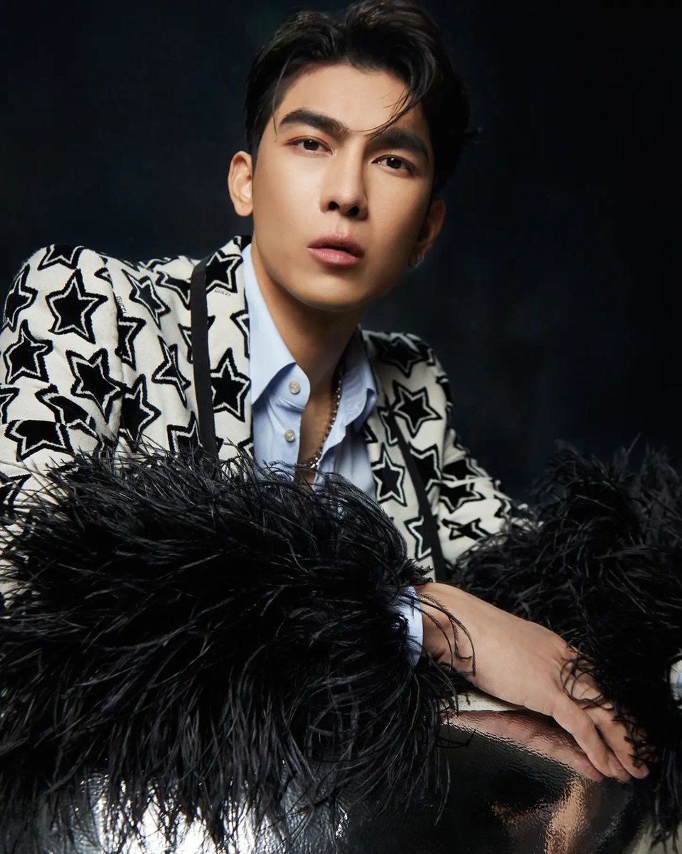 mewnieshi's tweet photo. mew suppasit face genius 😭🔥
@Praewdaily
@MSuppasit
#MewSuppasit
#PraewXMSS https://t.co/3C2jH0mSHq